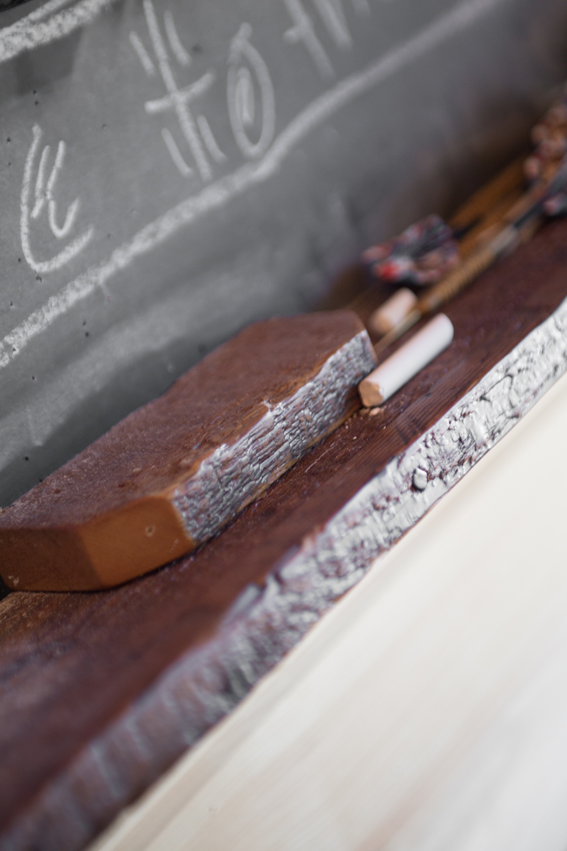 photo of dart board case details